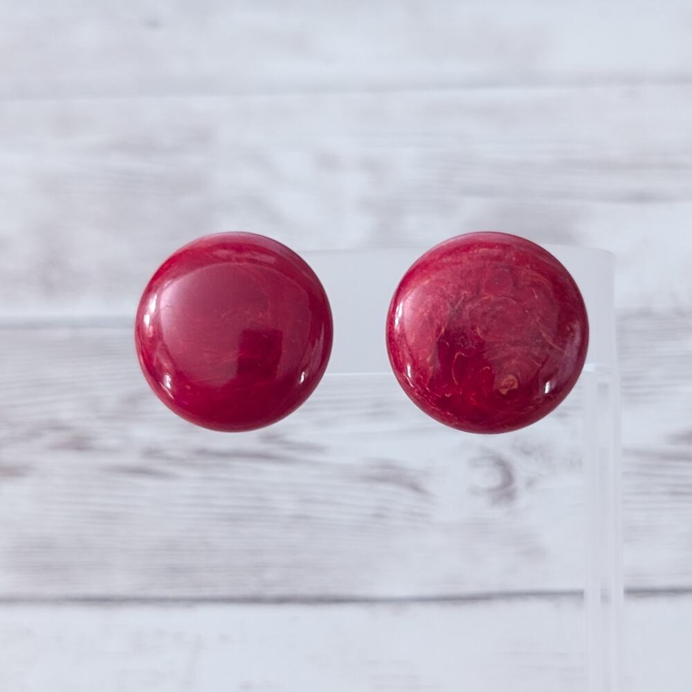 Vintage Screw On Earrings 1" Red Marbled Like Pattern